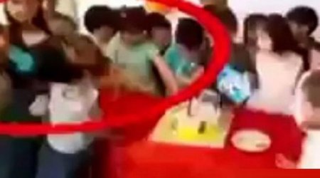 Bağçada uşağın saçını yolan aşpaz çıxdı... \