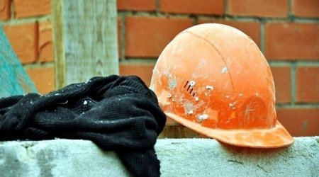 Anbarda düşən dava fəhlənin həyatına son qoydu – Cinayət işi... 