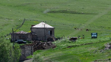 Basarkeçər rayonunun Qaraqoyunlu kəndində yaşayan ermənilər qorxuya düşüb – SƏBƏB