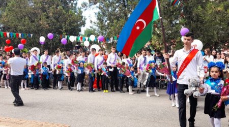 Məzunu qızıl medala namizəd olan məktəbdə...  - FOTO