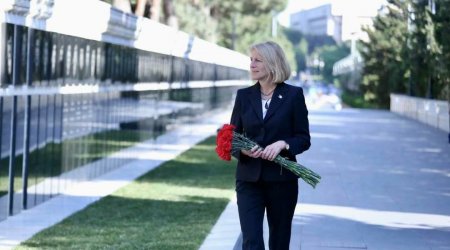 Karen Donfrid Şəhidlər Xiyabanına niyə getmişdi? - Riçard Kozlariç ziyarətin sirrini AÇIQLADI 