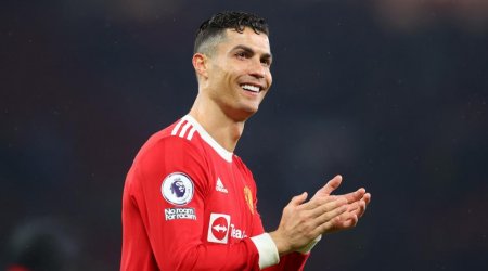 Ronaldo “Mançester Yunayted”də qalır