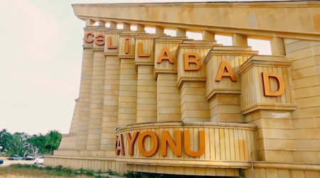12 yaşlı uşağı avtomobil öldürdü - Cəlilabadda