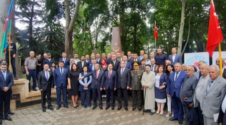 Gəncədə şəhid olan türk mehmetçilərinin xatirəsi əbədiləşdirildi - FOTO