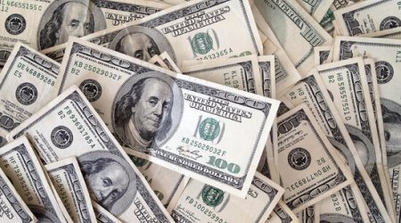 Qonşu ölkədə dollar sürətlə BAHALAŞIR