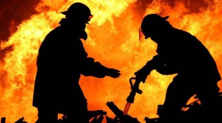 Lənkəranda qaraj yandı