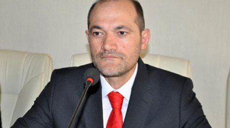 Millət vəkili bayramları qarışdırdı - Sosial şəbəkədə HƏDƏF OLDU - FOTO