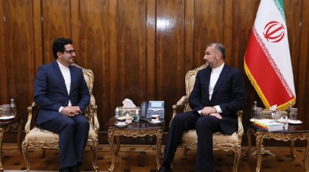 İranlı səfir Azərbaycanla bağlı nazirə hesabat verdi