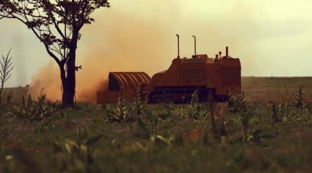 Türkiyə Azərbaycana daha 13 mina təmizləyən maşın verdi