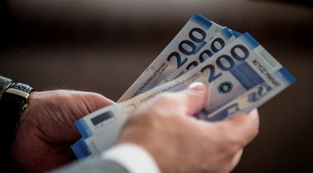 Azərbaycanda orta aylıq əmək haqqı 14%-dən çox artdı