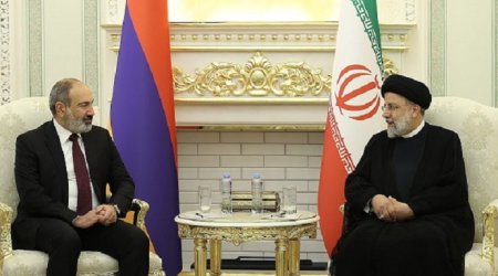 Paşinyan İran Prezidentinə ZƏNG ETDİ 