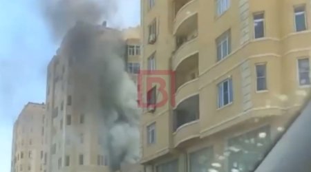 Sumqayıtda məşhur mağaza yanır – VİDEO 