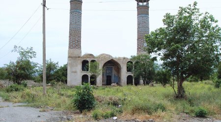 Ağdamda illər sonra inşa edilən KİTABXANA  