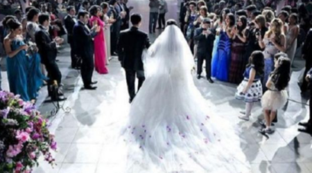 Qaxda 54 yaşlı qadın toyu YASA DÖNDƏRDİ