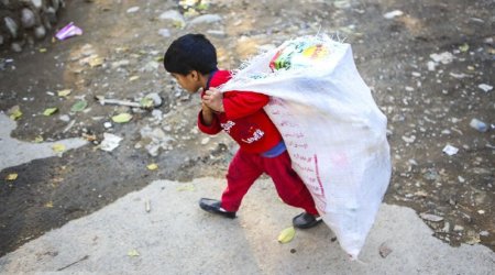 Zibil qutusundan tullantılar yığan azyaşlı QƏZADA ÖLDÜ