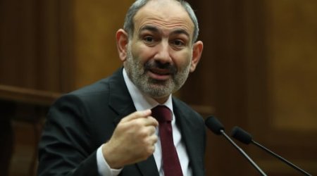 Paşinyan: “Qarabağla bağlı gərgin danışıq aparırıq”