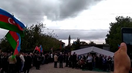 Şabran şəhid leytenantı ilə belə VİDALAŞDI - VİDEO