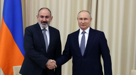 Paşinyan Putin və Makronla sərhəddəki vəziyyəti müzakirə etdi