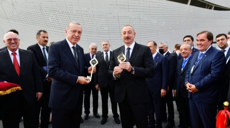 Zəngilan aeroportunun açarları Prezidentlərə təqdim edildi - FOTO/VİDEO