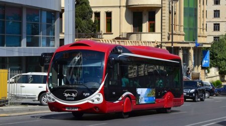 Bakıda 47 marşrut avtobusu gecikir