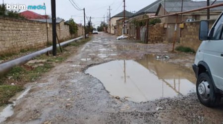 İlk qəsəbənin gölməçəli yollarından ŞİKAYƏT – Sakinlərin məktubuna niyə cavab verilmir? - FOTO 
