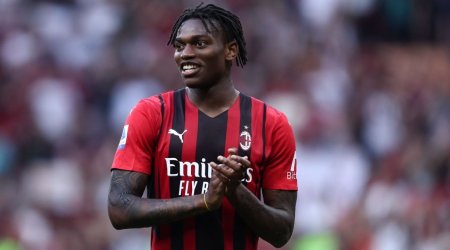 “Milan”ın portuqaliyalı ulduzu mükafatlandırıldı
