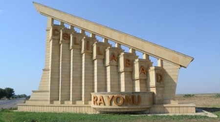 Cəlilabadda DƏHŞƏT - 21 yaşlı arvadını baltalayan şəxs tutuldu - YENİLƏNİB