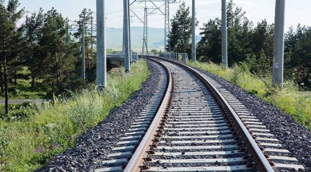 Dəmir yolundan 10 000 manatlıq oğurluq edən şəxslər saxlanıldı