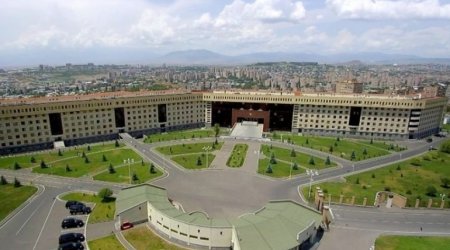 Ermənistanda rüşvət alan 4 hərbçi saxlanıldı