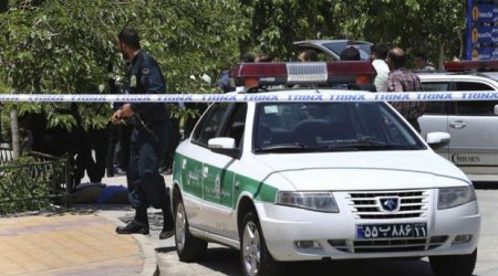 İranda polis 6 yaşlı qızı güllələdi – Bir gözünü itirdi - FOTO