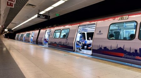 İstanbulda metroda elektrik kəsildi – Sərnişinlər tunellə hərəkət etdilər