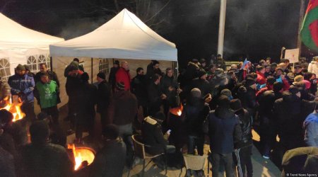 Xankəndi-Şuşa yolunda etiraz aksiyası davam edir -  FOTO/VİDEO