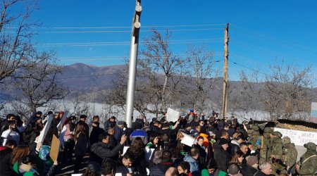 Şuşa-Xankəndi yolunda keçirilən aksiyaya idmançılar GƏLDİ – “Hər an hər şey baş verə bilər” 