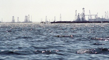 Xəzər dənizinin səviyyəsi 4 metrə qədər aşağı enə bilər