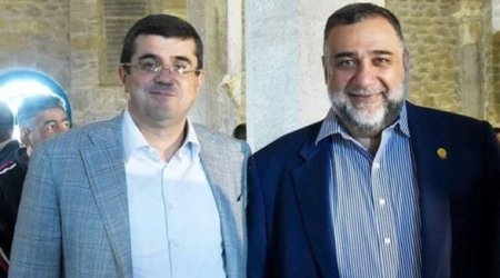 Arayik Qarabağda hərbi vəziyyət elan etdi - Ruben Vardanyan Operativ Qərargahın rəisi təyin edildi