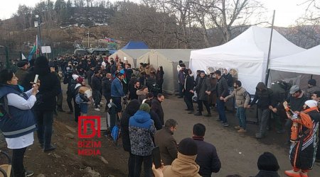 Laçın yolunda aksiya DAVAM EDİR - FOTO/VİDEO