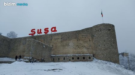 Şuşa ağ örpəkdə... - FOTO