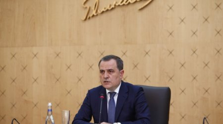Ermənistan müzakirələrlə bağlı bəzi məqamları ictimai məkana sızdırır – Nazir