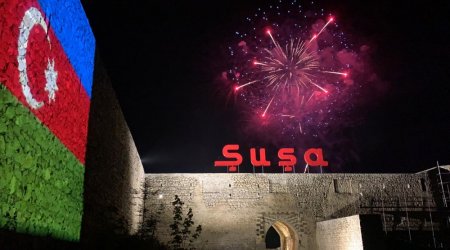 Şuşada 2023-cü il atəşfəşanlıqla qarşılandı - VİDEO 