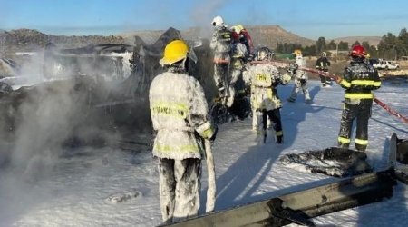 Bakıdakı dəhşətli qəzanın baş verdiyi ərazidə son vəziyyət: “Opel” kül olub