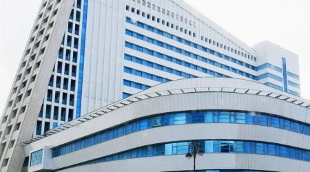 Yeni Klinikaya direktor müavini təyin edilib - FOTO 