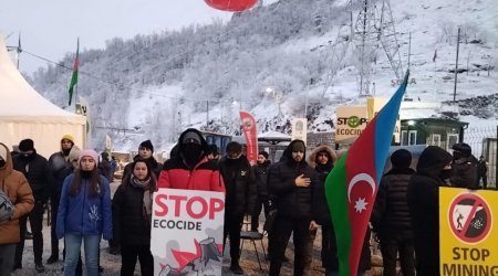 Xankəndi-Laçın yolunda aksiya 31 gündür davam edir