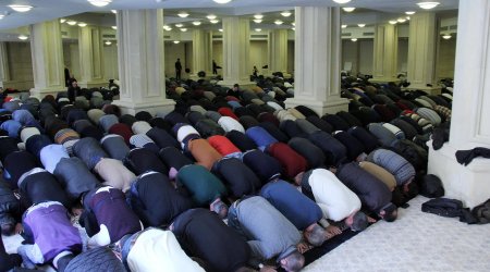 20 Yanvar şəhidləri ilə bağlı namaz qılındı