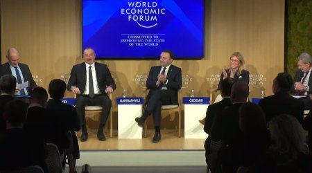 İlham Əliyev Dünya İqtisadi Forumu çərçivəsində keçirilən panel iclasında iştirak etdi – VİDEO - YENİLƏNİB