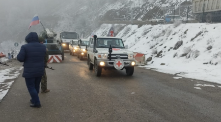 Laçın-Xankəndi yolundan daha iki yük avtomobili keçib - FOTO - YENİLƏNİB