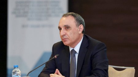 Kamran Əliyev: 