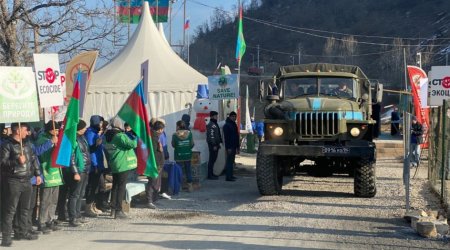 Xankəndidən Laçın istiqamətinə sülhməramlıların daha 2 avtomobili keçdi