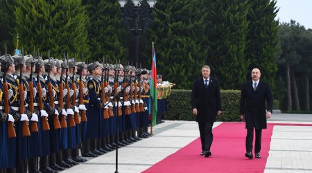 Rumıniya Prezidentinin rəsmi qarşılanma mərasimi oldu - FOTO\VİDEO