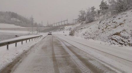 Şuşada yollar buz bağlayıb, hərəkət məhdudlaşıb – FOTO