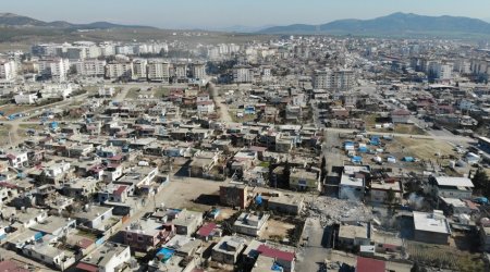 Türkiyədə zəlzələdən dağılan bir rayon sökülərək YENİDƏN TİKİLƏCƏK 